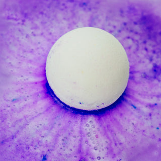 Violet Wave Bath Bomb